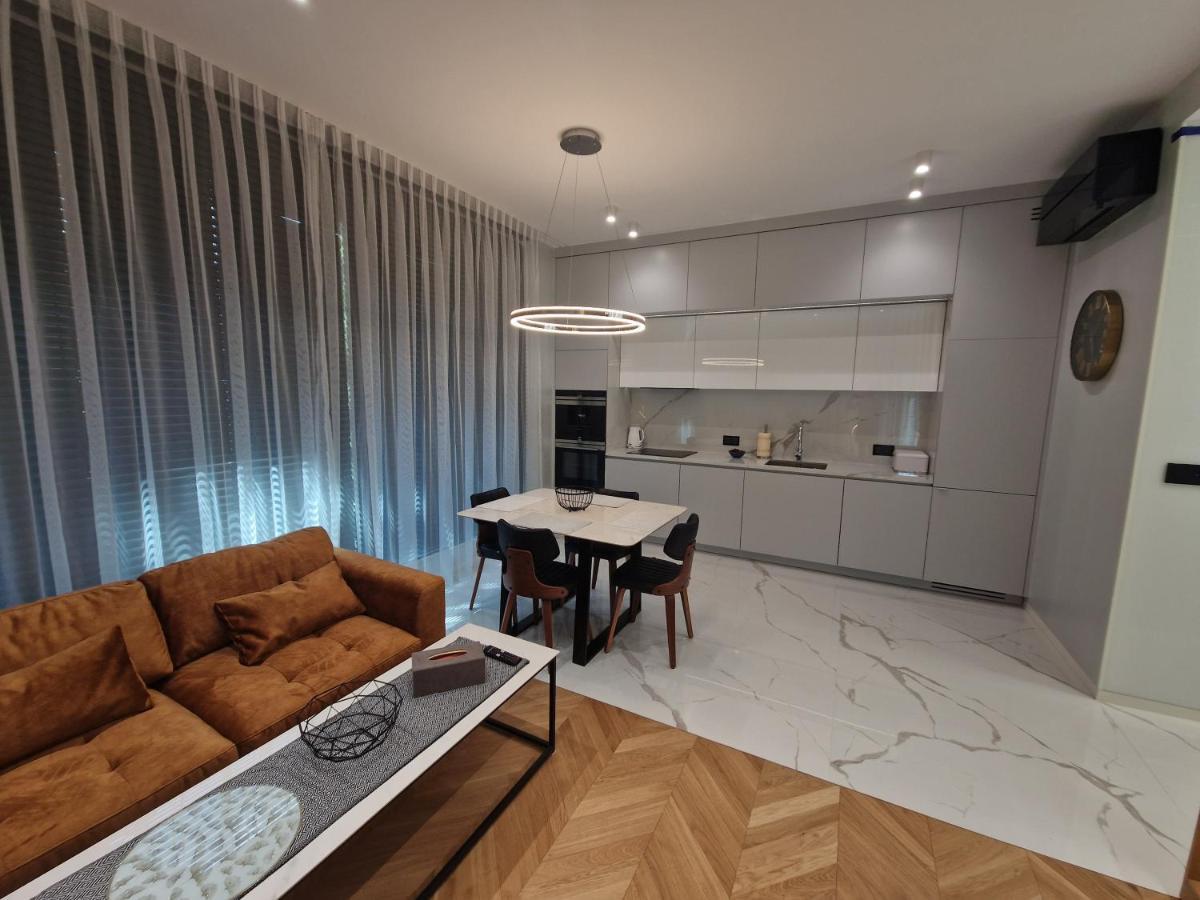 Apartament Platinum Z Tarasem 70 M2, 50 M Od Placu Litewskiego Lublin Luaran gambar